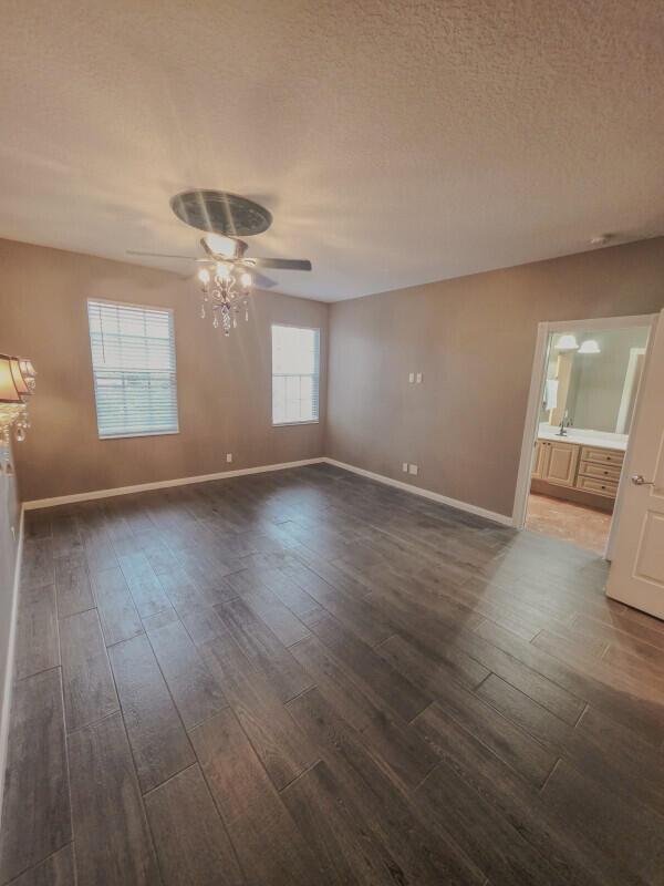 TEQUESTA OAKS - Residential Lease