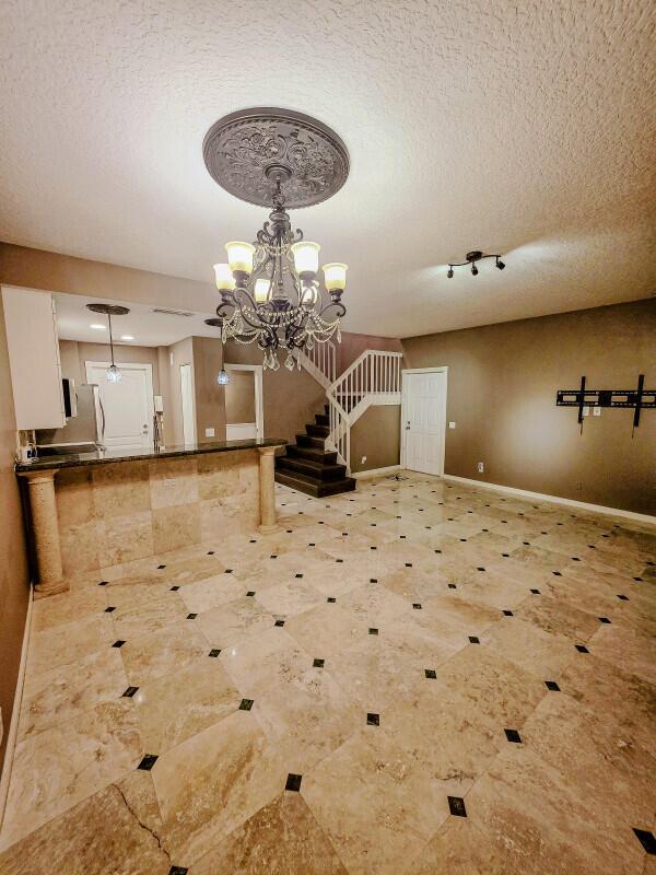TEQUESTA OAKS - Residential Lease