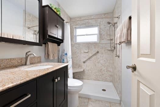 COLONNADES CONDOMINIUM NO - Residential