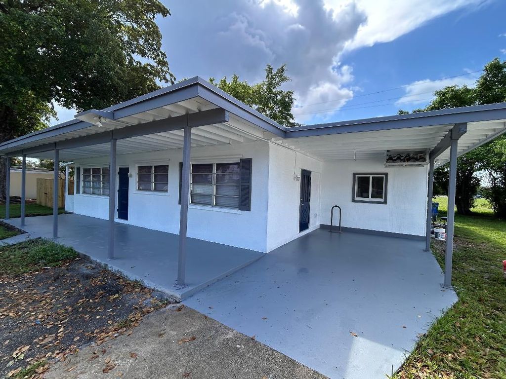 Photo of 5724 Seton Drive, Margate, FL 33063 (MLS # R11148168)