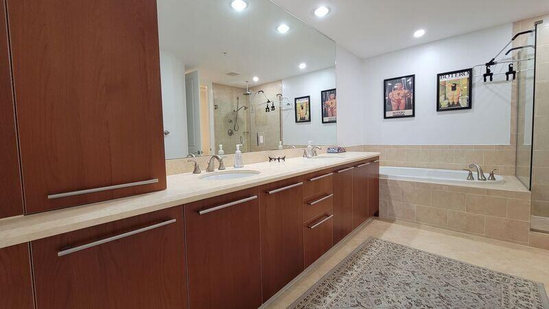 VILLAS BY THE SEA 2 CONDO - Residential Lease
