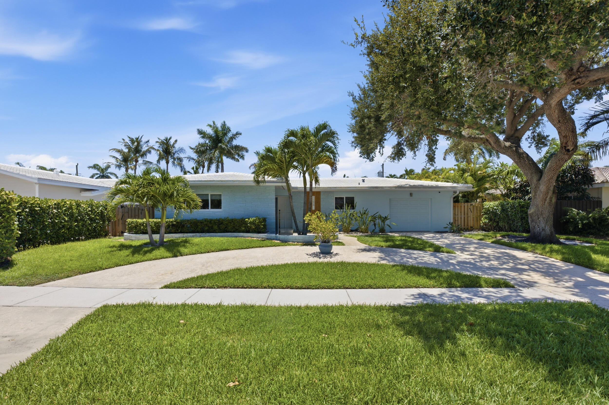 1136 SW 12TH Street