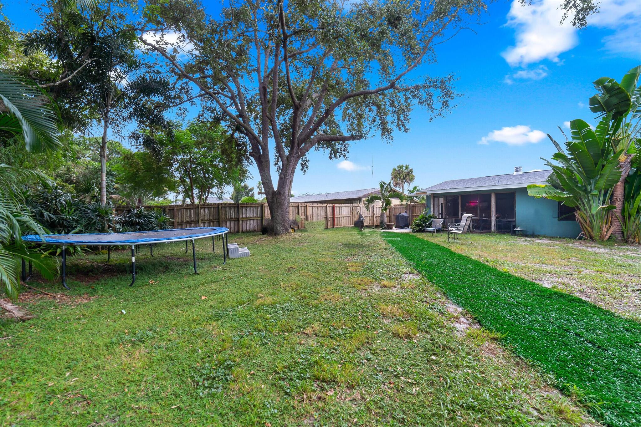 PORT ST LUCIE SECTION 24 - Residential