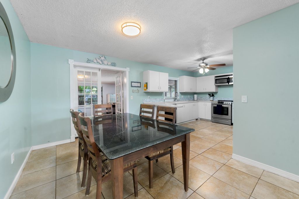 Photo of 543 SE Calmoso Drive, Port Saint Lucie, FL 34983 (MLS # R11136717)