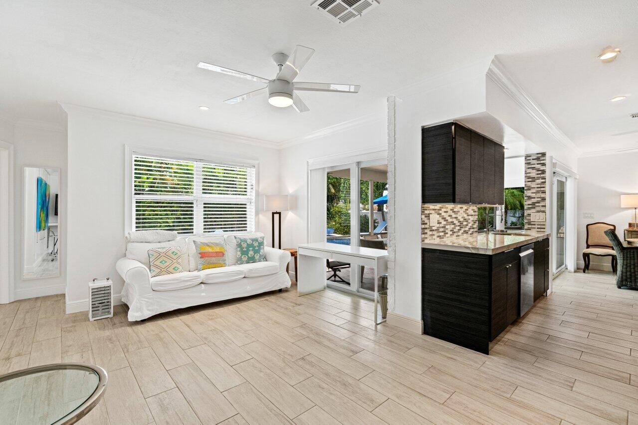 LAKE EDEN SUB 3 - Residential Lease