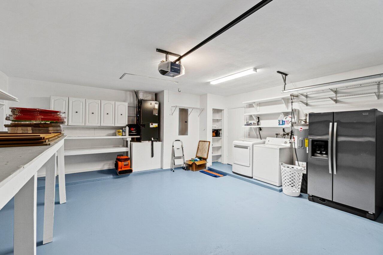 LAKE EDEN SUB 3 - Residential Lease