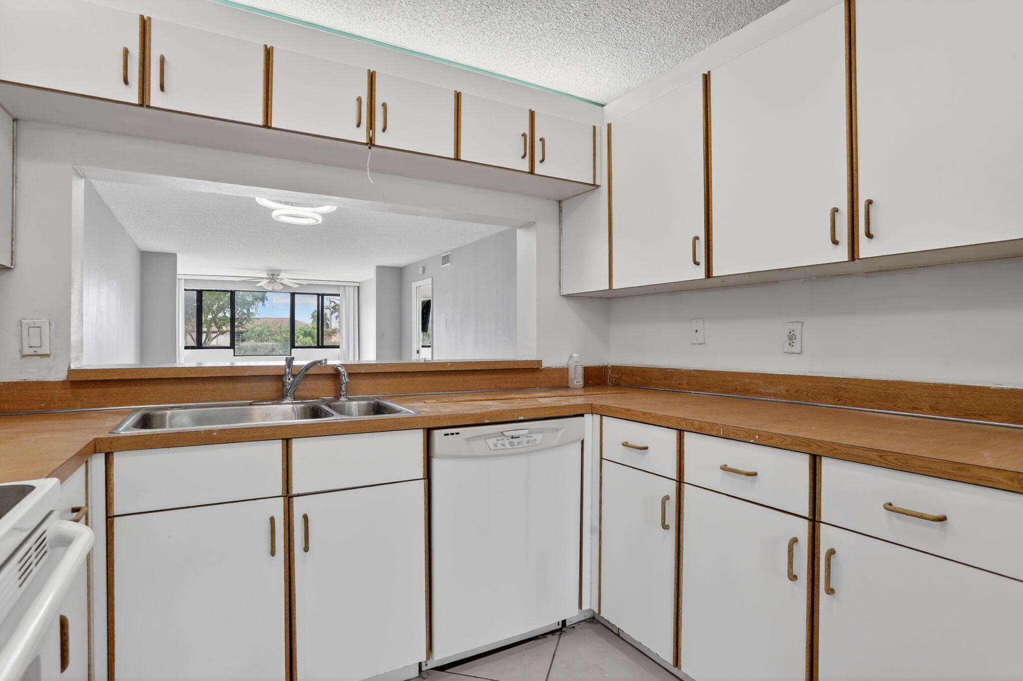 CLAIRMONT AT KINGS POINT - Residential