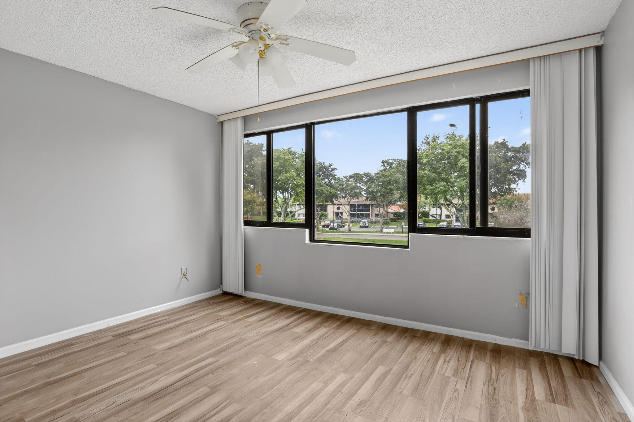 CLAIRMONT AT KINGS POINT - Residential