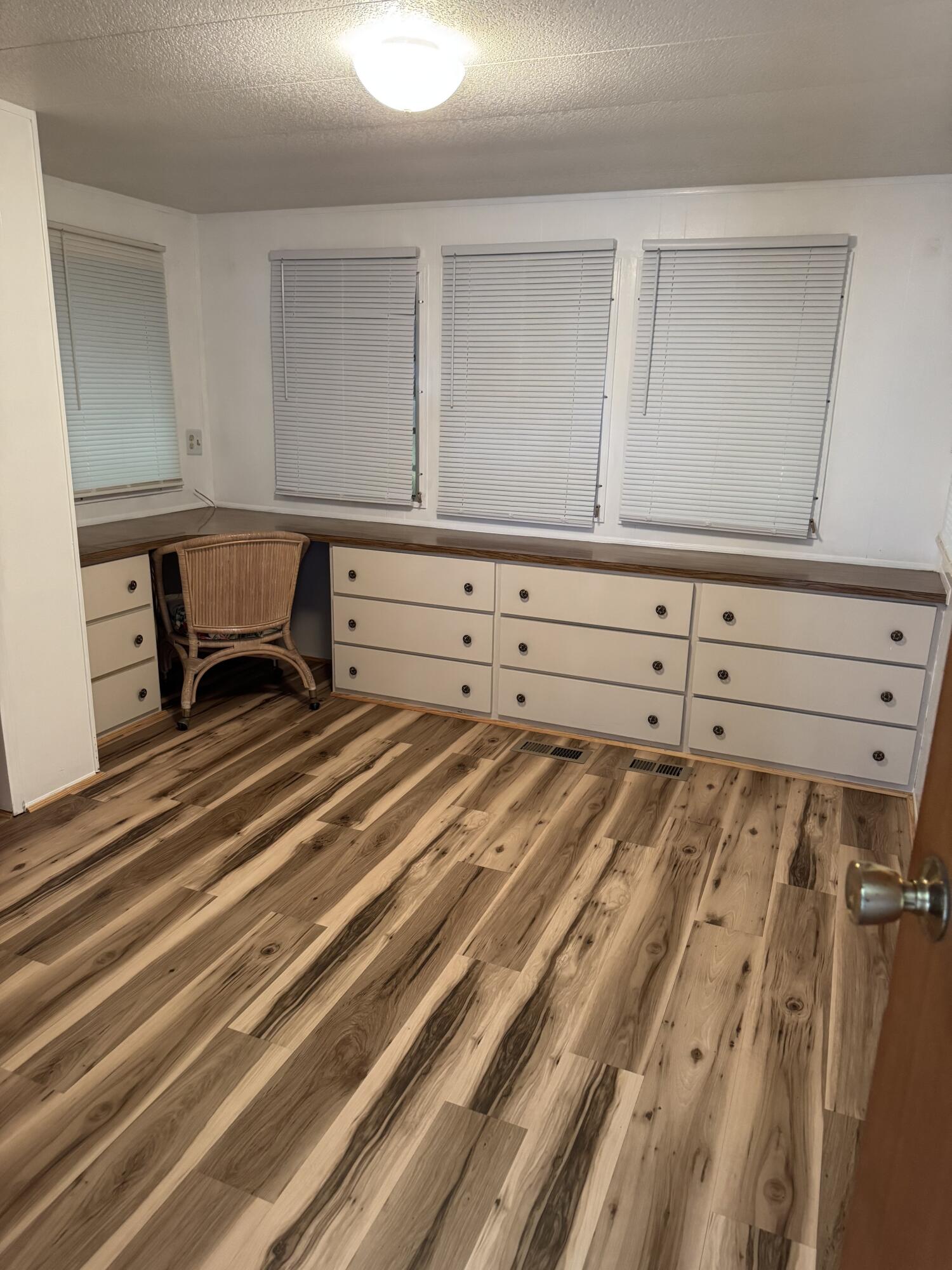 WOODBRIDGE MOBILE VILLAGE UNREC CO-OP - Residential