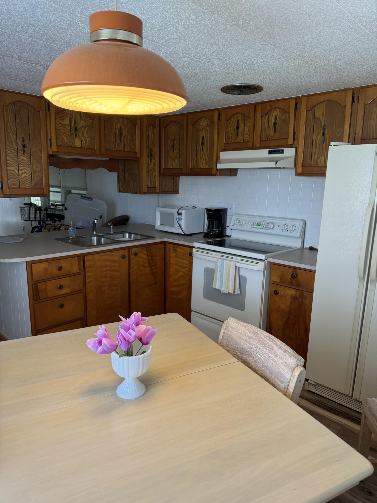 WOODBRIDGE MOBILE VILLAGE UNREC CO-OP - Residential