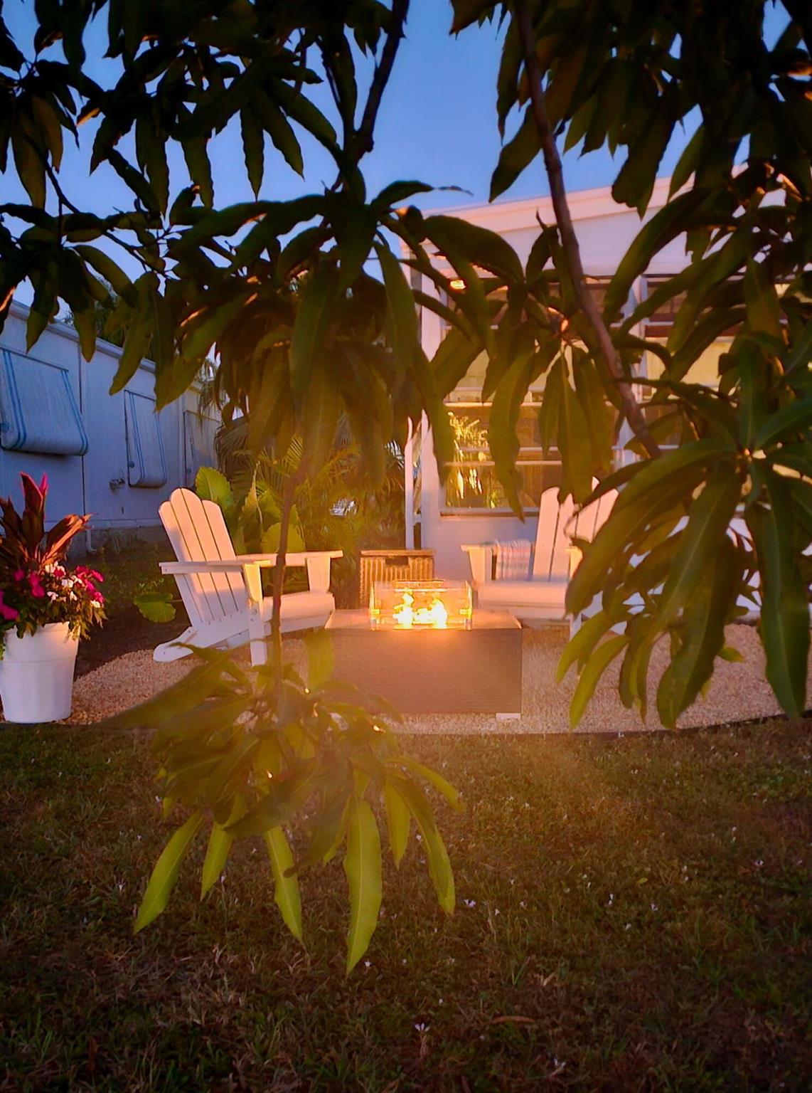 Spanish Lakes - Residential