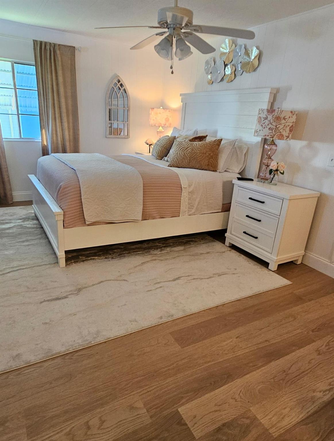 Spanish Lakes - Residential