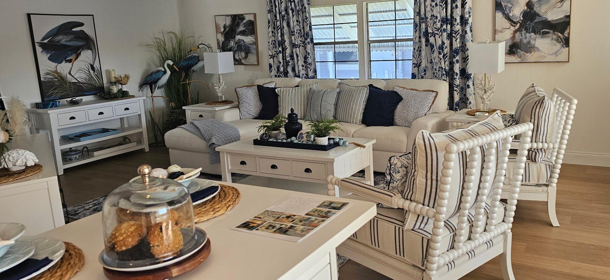 Spanish Lakes - Residential