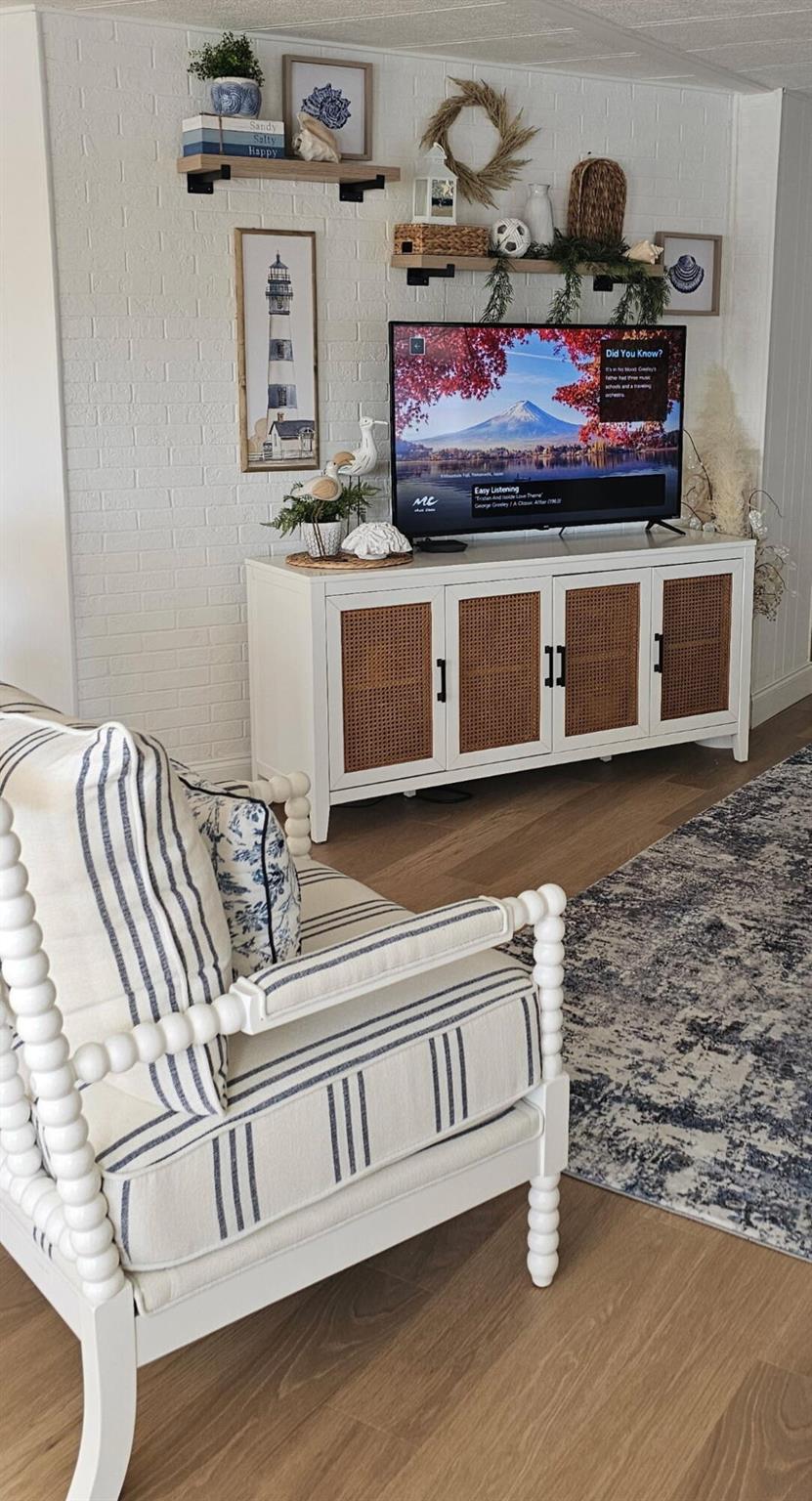 Spanish Lakes - Residential