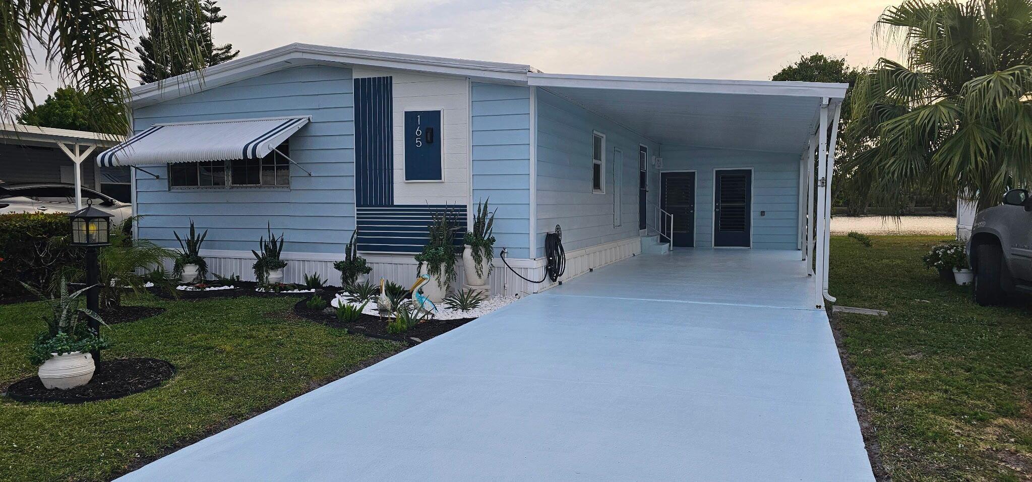 Spanish Lakes - Residential