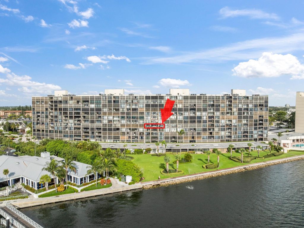 Photo of 124 Lakeshore Drive #531, North Palm Beach, FL 33408 (MLS # R11000679)