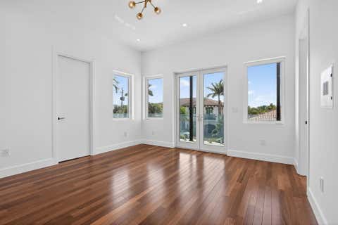 Tiny photo for 2641 NE 48th Street, Lighthouse Point, FL 33064 (MLS # B26015239)