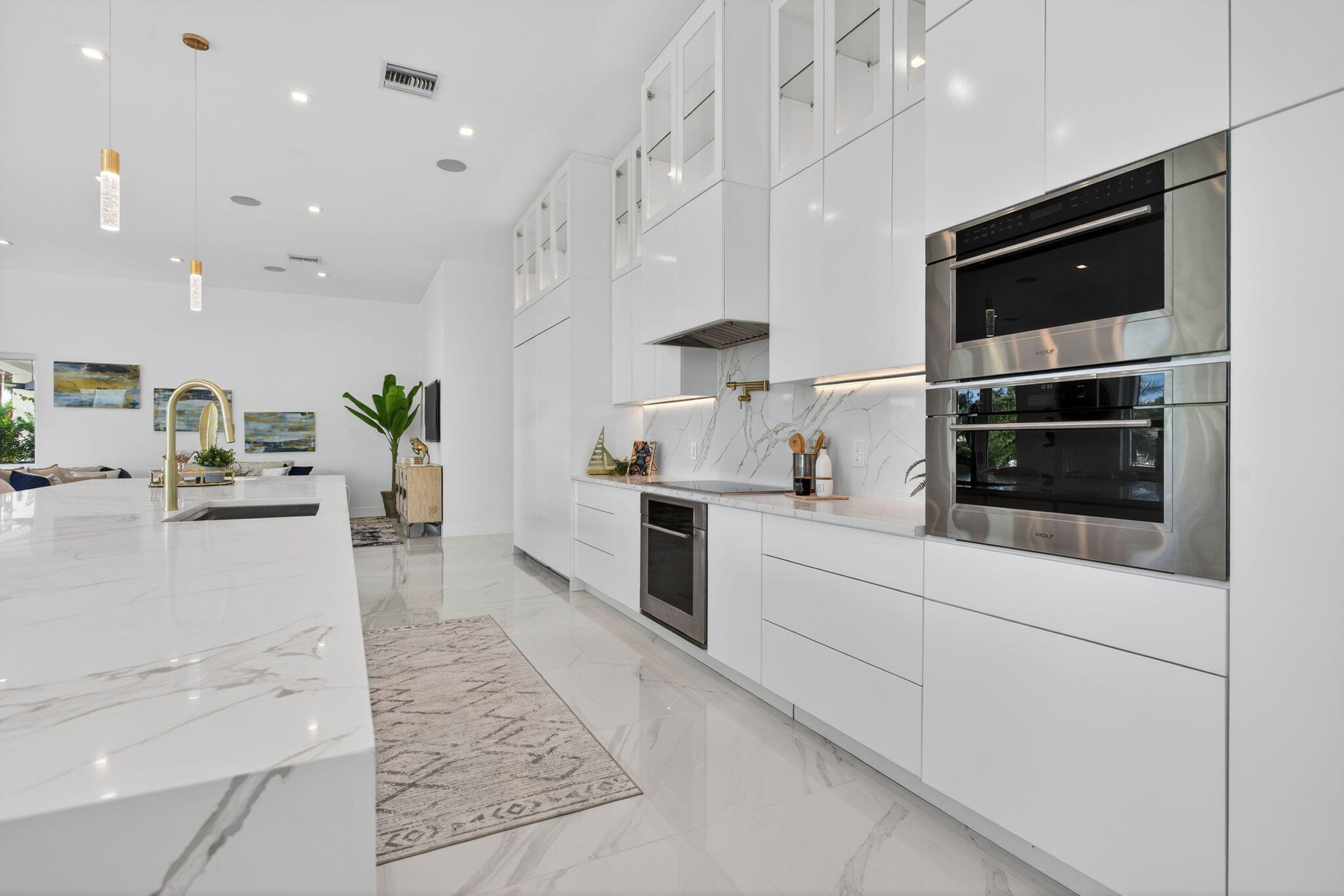 Coral Key Villas - Residential