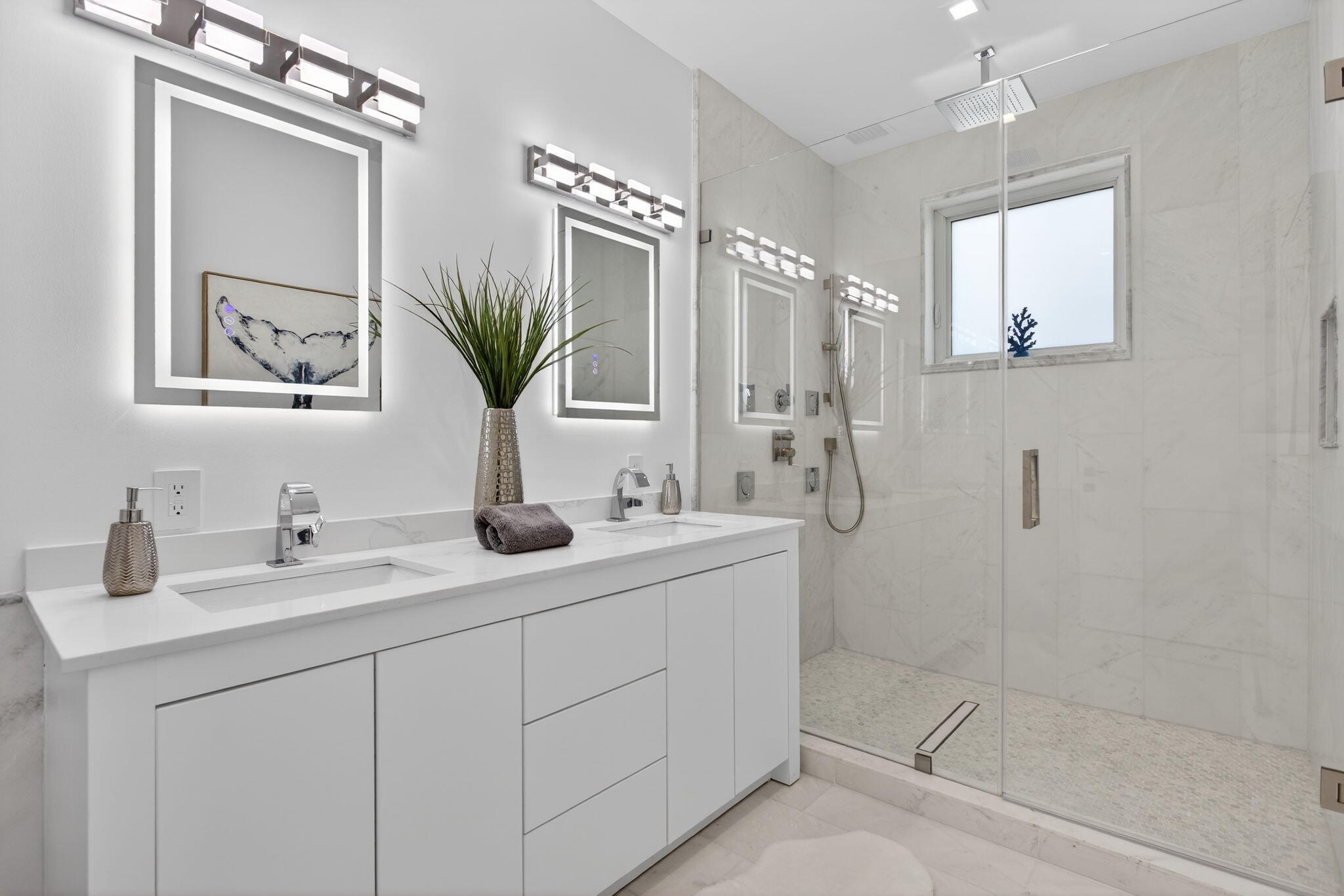 Coral Key Villas - Residential