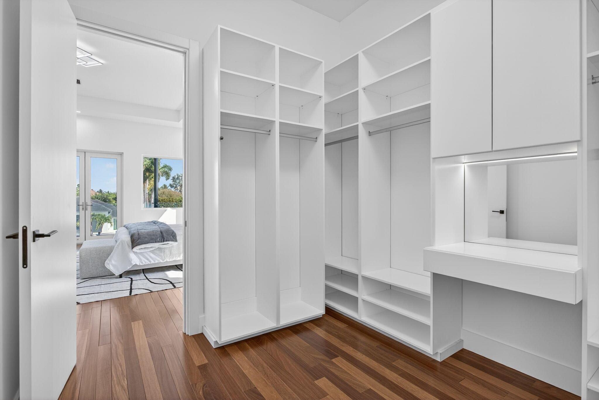 Coral Key Villas - Residential