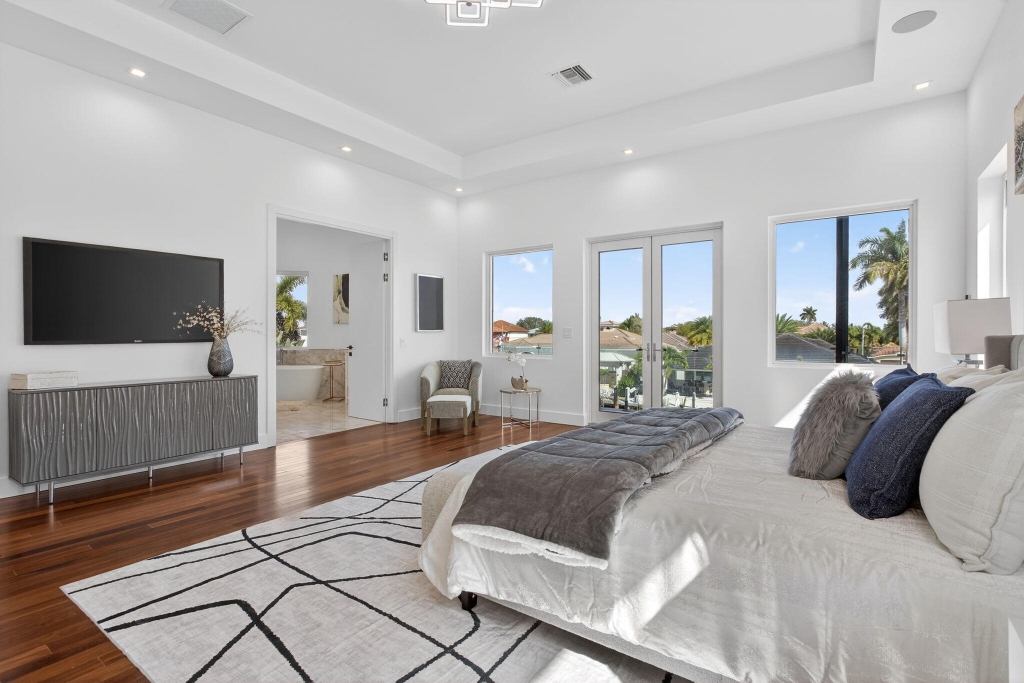 Coral Key Villas - Residential