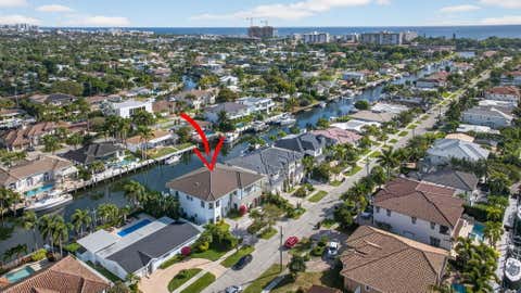 Tiny photo for 2641 NE 48th Street, Lighthouse Point, FL 33064 (MLS # B26015239)