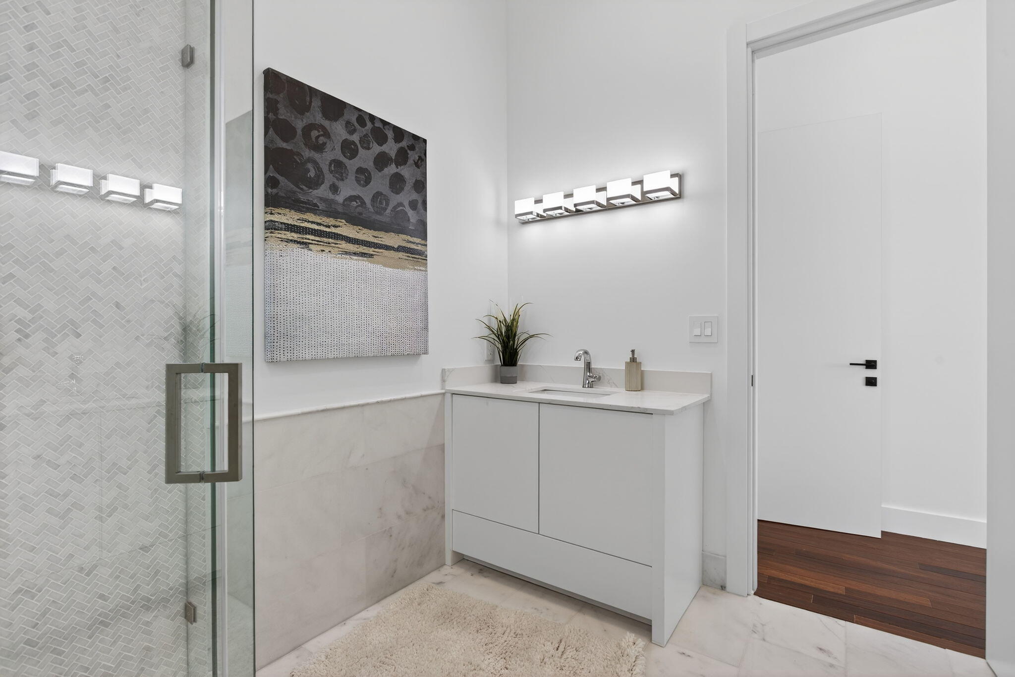 Coral Key Villas - Residential