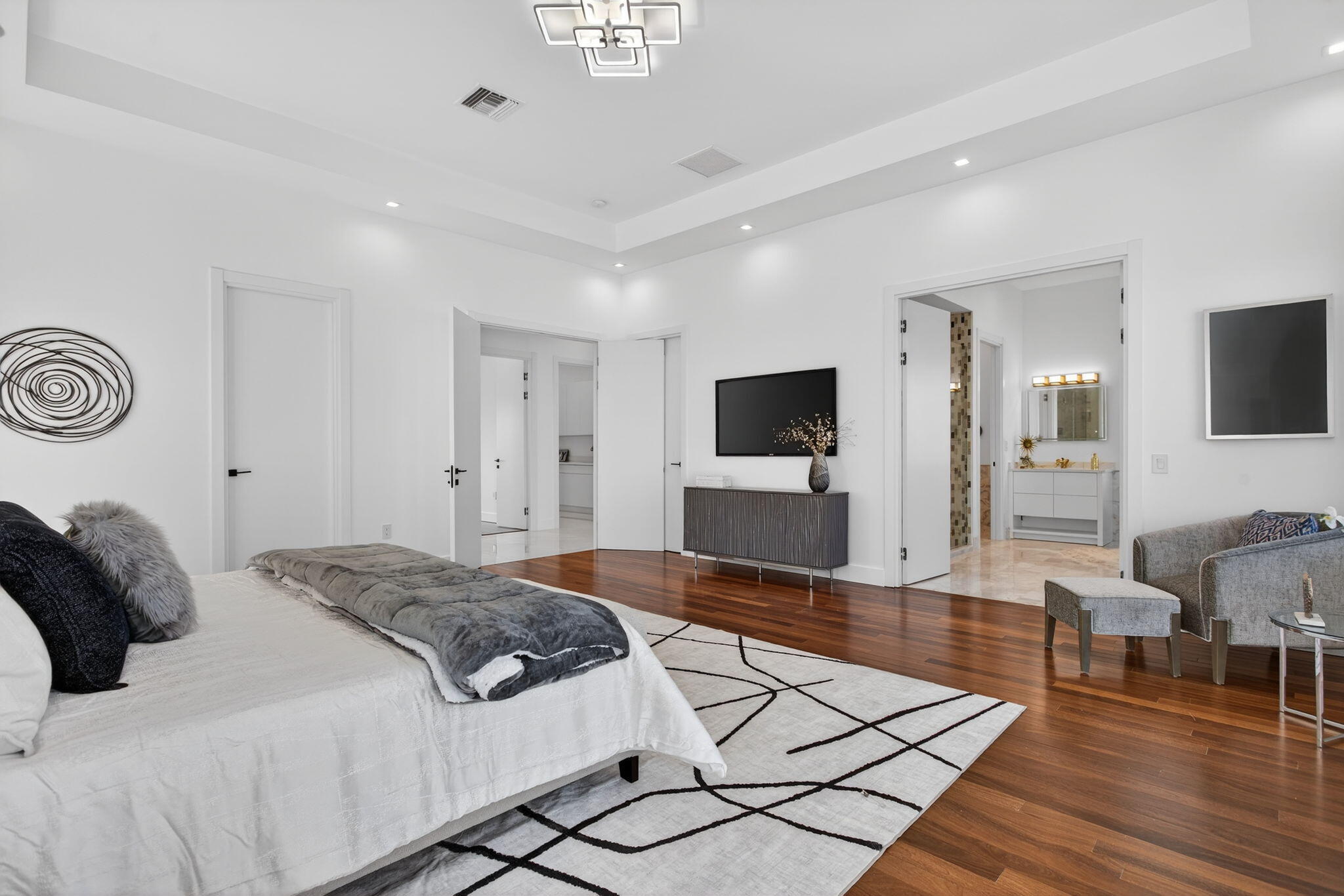 Coral Key Villas - Residential