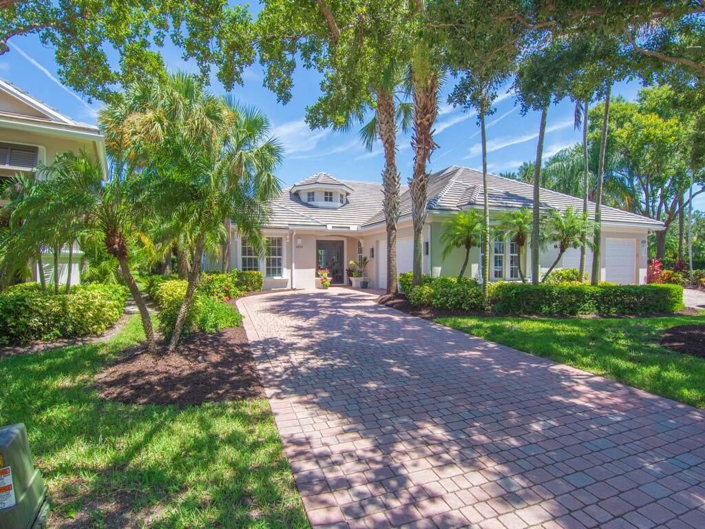 Photo of 2229 Falls Circle, Vero Beach, FL 32967 (MLS # B26056782)