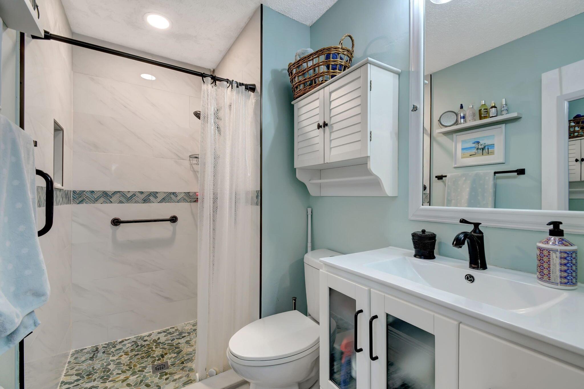 LEISUREVILLE GOLF VIEW - Residential