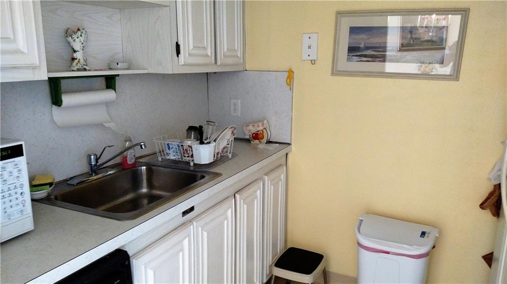 POMPANO BEACH CLUB CONDO - Residential Lease