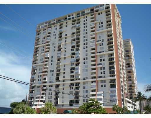 POMPANO BEACH CLUB CONDO - Residential Lease