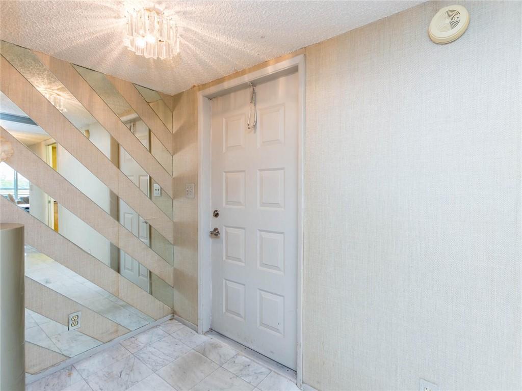 PALM AIRE COUNRTY CLUB - Residential