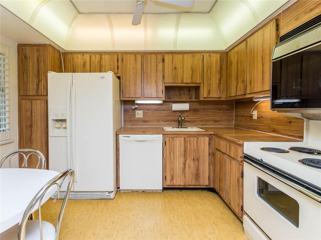 PALM AIRE COUNRTY CLUB - Residential