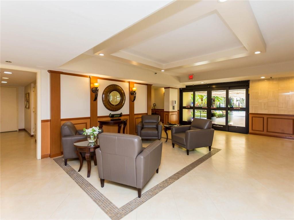 PALM AIRE COUNRTY CLUB - Residential