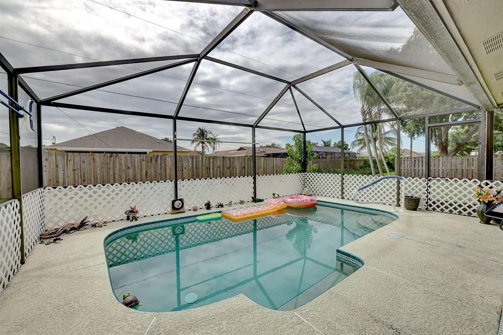Photo of 626 SW Sandbar Terrace, Port Saint Lucie, FL 34953 (MLS # R10751867)