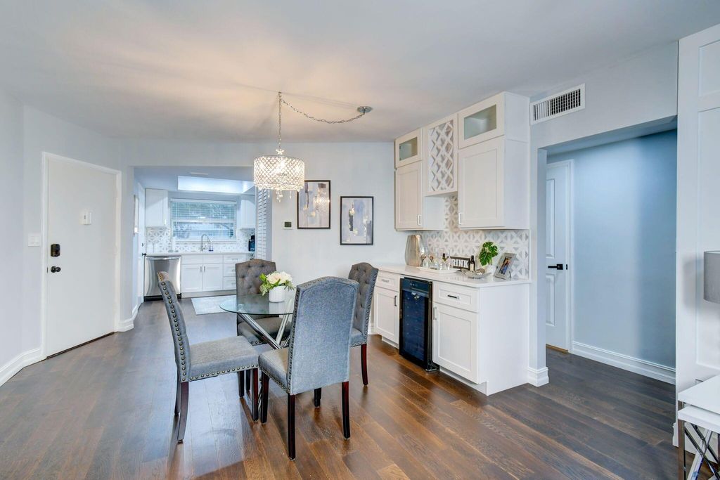 Photo of 68 Yacht Club Drive #16, North Palm Beach, FL 33408 (MLS # R10953906)