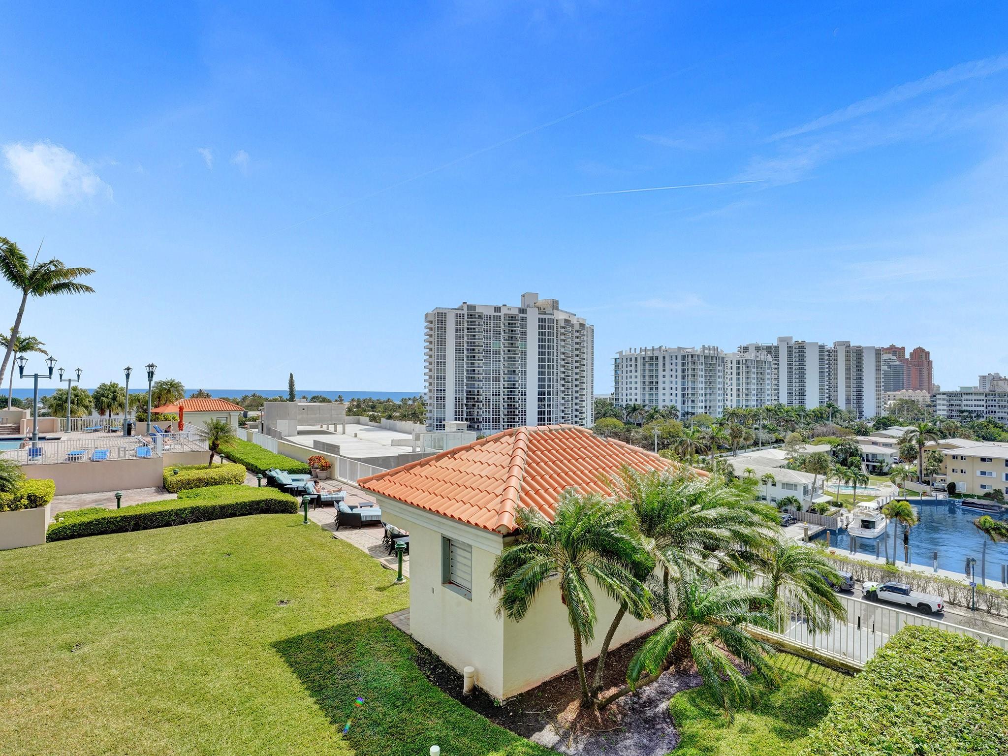 3020 NE 32 Avenue 723