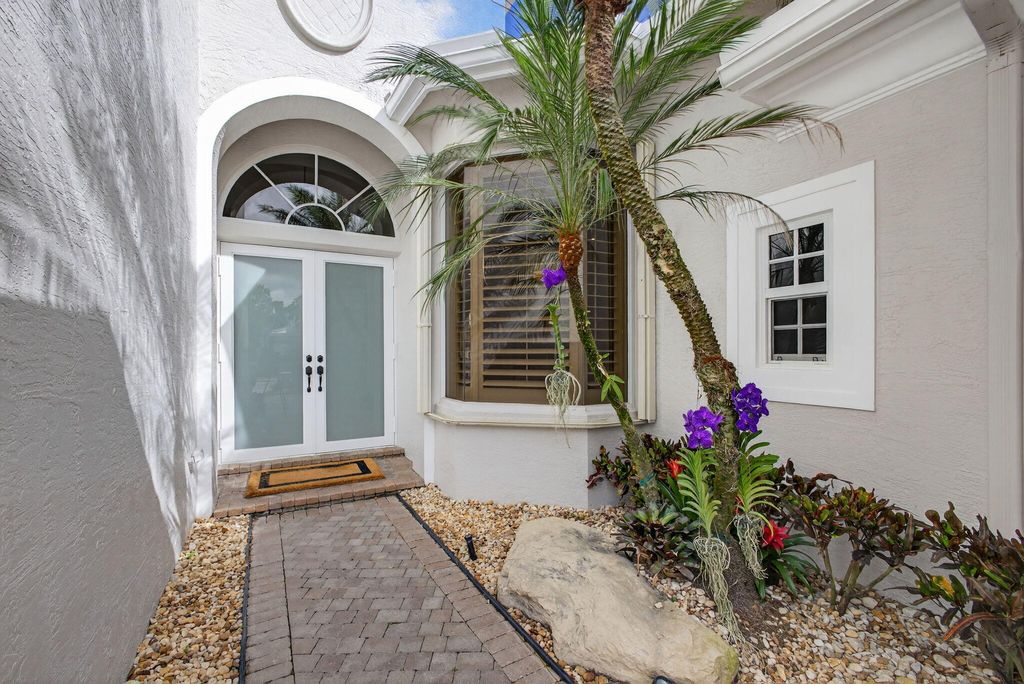 Photo of 131 Porto Vecchio Way, Palm Beach Gardens, FL 33418 (MLS # R11168476)