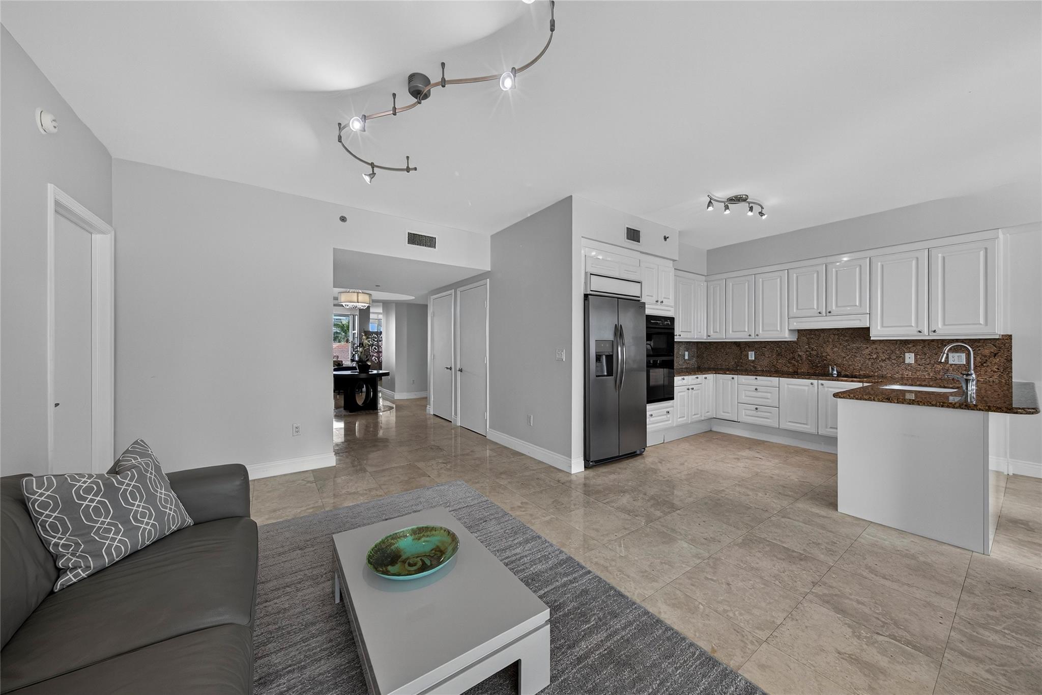 TOSCANA NORTH - Residential Lease