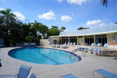 A home in Deerfield Beach