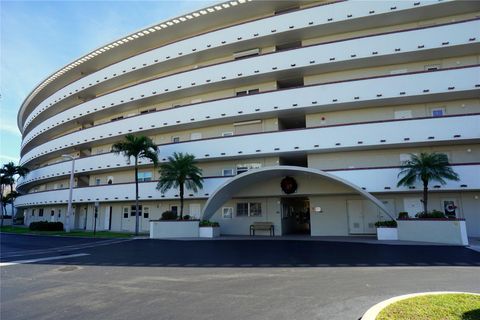 A home in Deerfield Beach