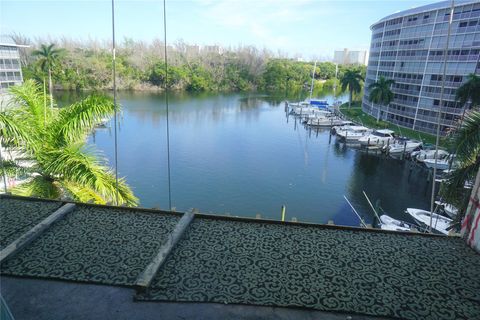 A home in Deerfield Beach