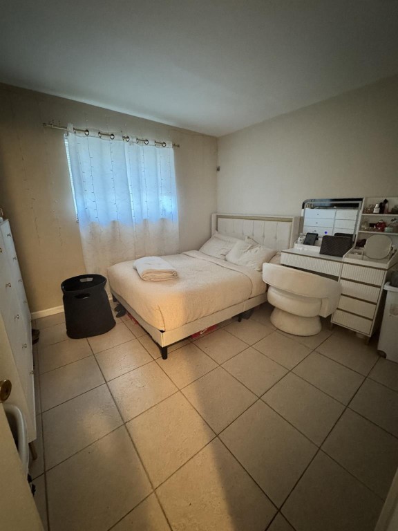 The Courts at Oakland Par - Residential