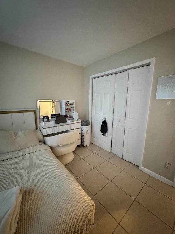 The Courts at Oakland Par - Residential