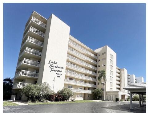 LAKE HARBOUR TOWERS CONDO - Residential