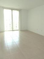 610 Clematis Condo - Residential Lease