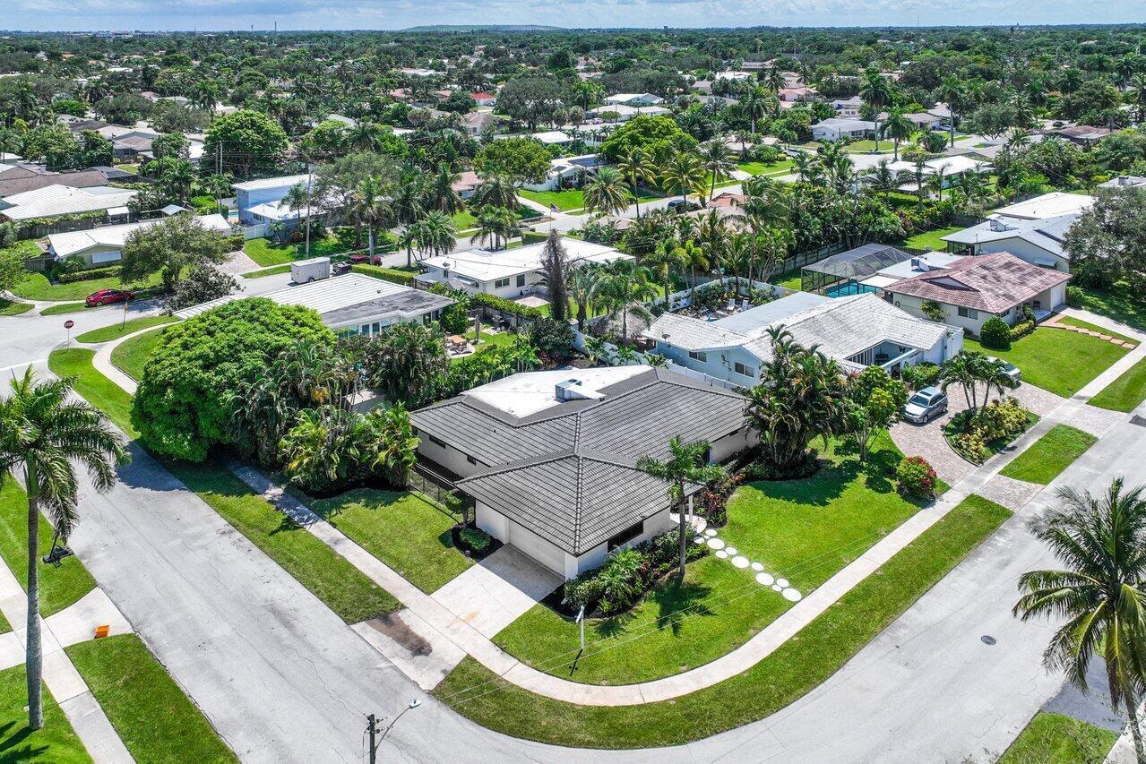 BOCA RATON SQUARE 9 - Residential Lease