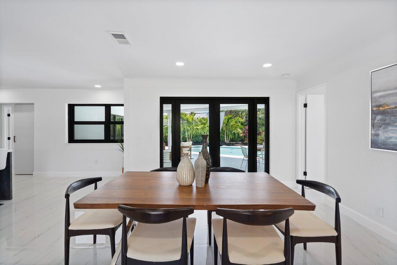 BOCA RATON SQUARE 9 - Residential Lease