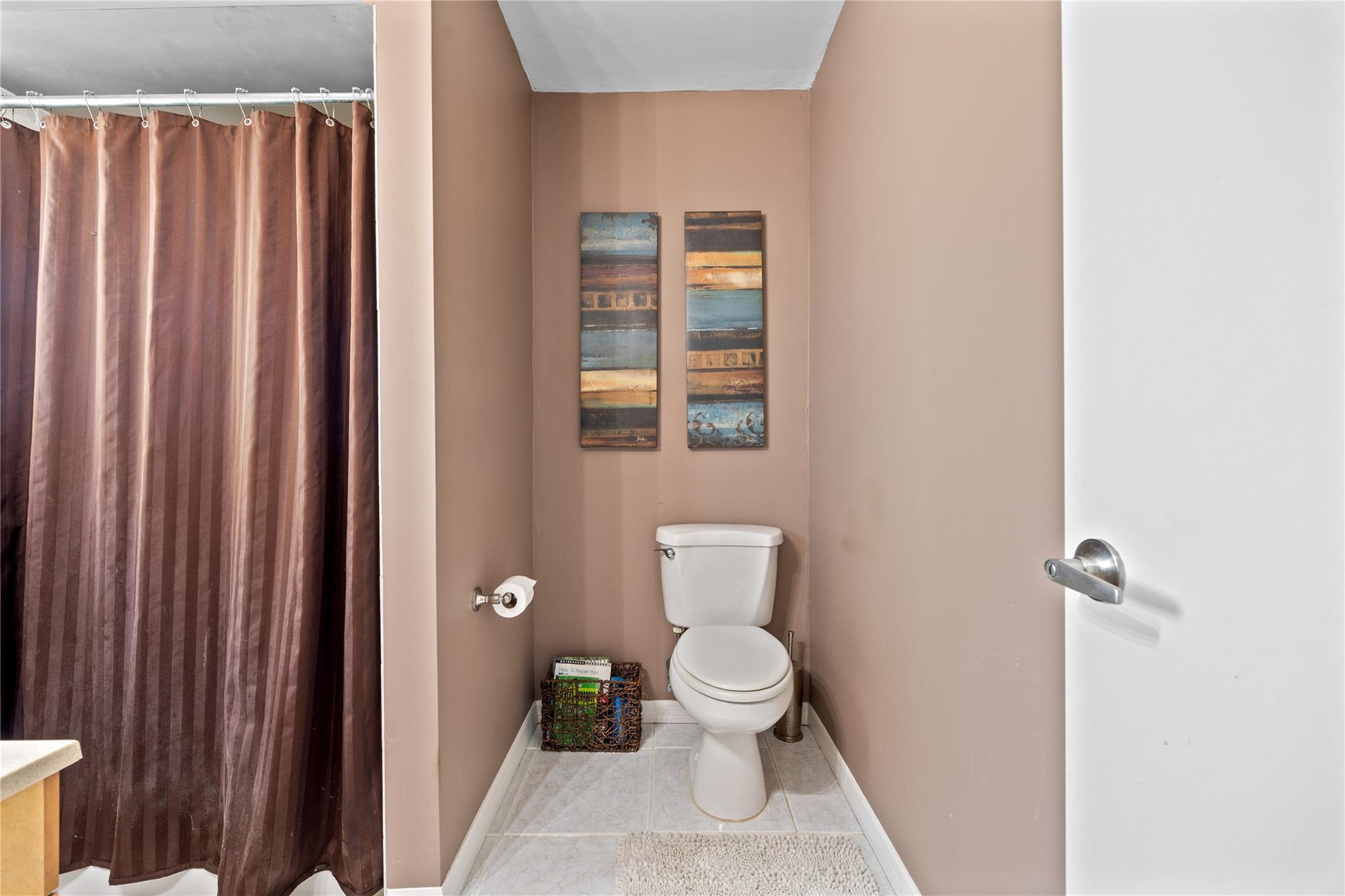 SAVOY APTS CO-OP - Residential